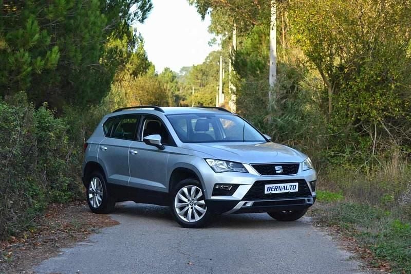 Cinzento Usado 2016 Seat Ateca SUV | € 15.900 (Preço elevado) - Imagem 1/4