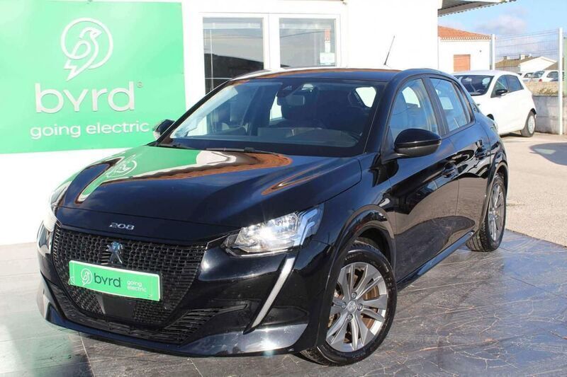 Preto Usado 2022 Peugeot e-208 Allure Citadino | € 17.900 (Bom preço) - Imagem 1/4
