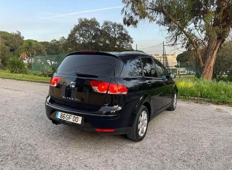 Usado Seat Altea XL 140 HP (102 kW) 2008 Monovolume