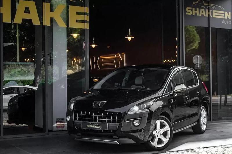 Preto Usado 2012 Peugeot 3008 Roland Garros Monovolume | € 7.990 (Preço justo) - Imagem 1/4