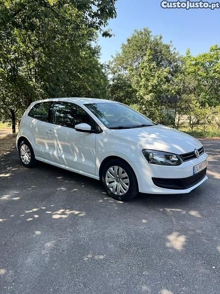 Branco Usado 2012 VW Polo Citadino | € 5.500 (Preço justo) - Imagem 1/1