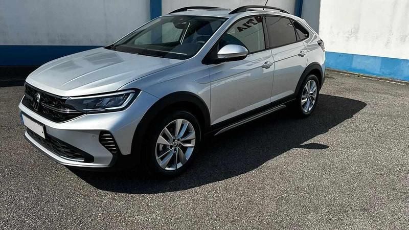 Cinzento Usado 2024 VW Taigo SUV | € 28.950 (Caro) - Imagem 1/4