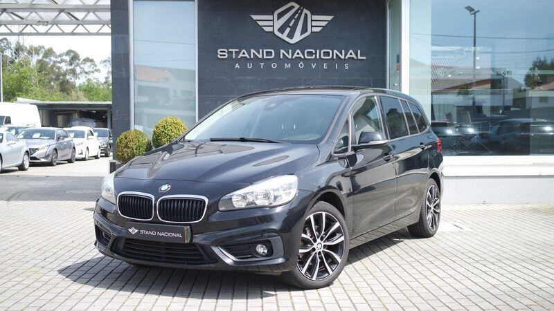 Preto Usado 2017 BMW 216 Gran Tourer Sport Line Monovolume | € 16.900 (Preço justo) - Imagem 1/4