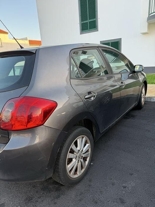 Usado Toyota Auris 90 HP (66 kW) 2007 Citadino