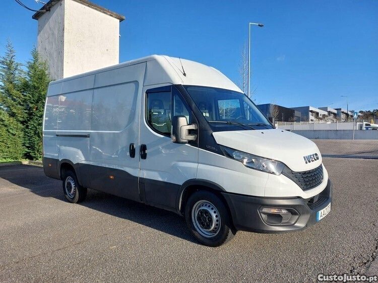 Branco Usado 2020 Iveco Daily | € 24.999 (Preço justo) - Imagem 1/1