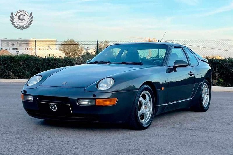 Cinzento Usado 1992 Porsche 968 | € 39.900 - Imagem 1/4