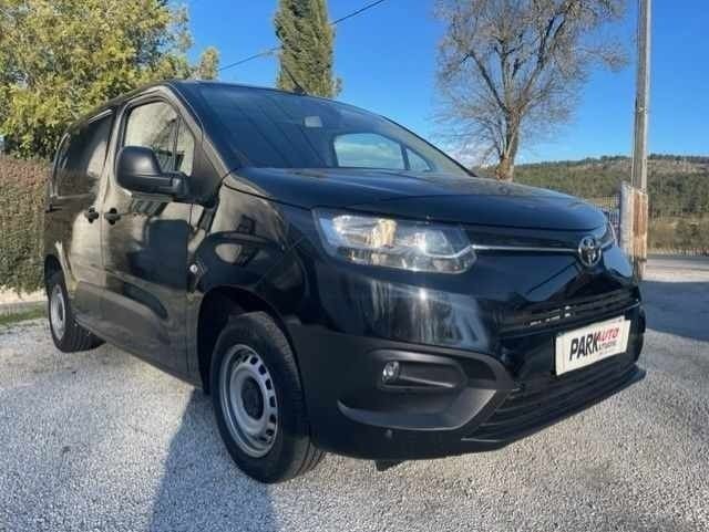 Preto Usado 2022 Toyota Proace City Van | € 19.900 (Preço justo) - Imagem 1/4