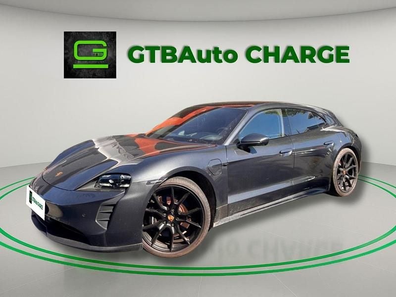 Cinzento Usado 2023 Porsche Taycan Sedan | € 99.499 (Preço elevado) - Imagem 1/4