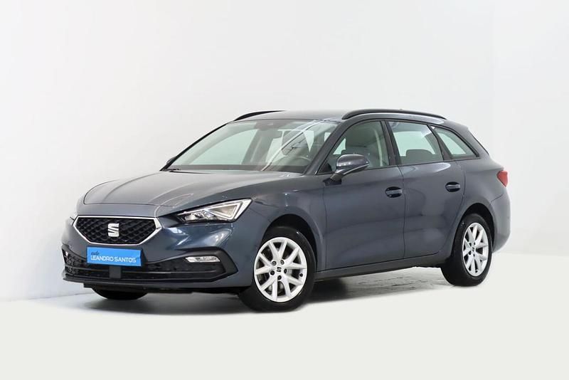 Usado Seat Leon 115 HP (84 kW) 2022 Cinzento