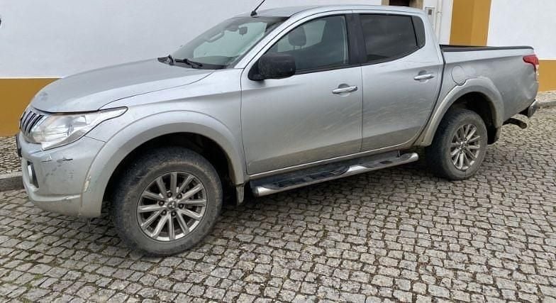 Usado 2016 Mitsubishi L200 Pickup | € 18.500 - Imagem 1/4
