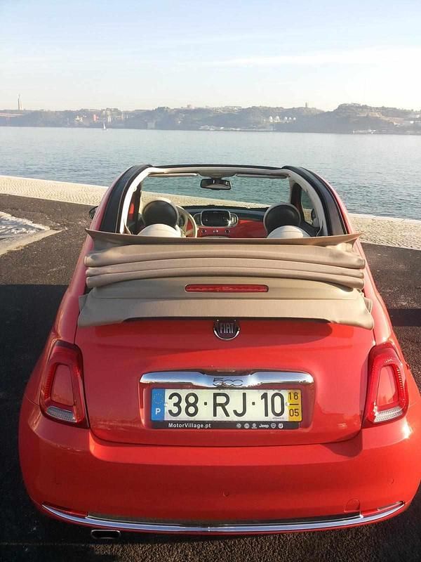 Usado Fiat 500C Lounge 69 HP (50 kW) 2016 Vermelho Cabrios