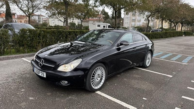 Usado Mercedes CLS320 224 HP (164 kW) 2006 Sedan