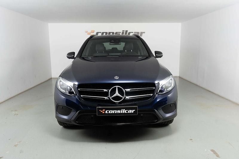 Usado Mercedes GLC350 320 HP (235 kW) 2017 Azul SUV