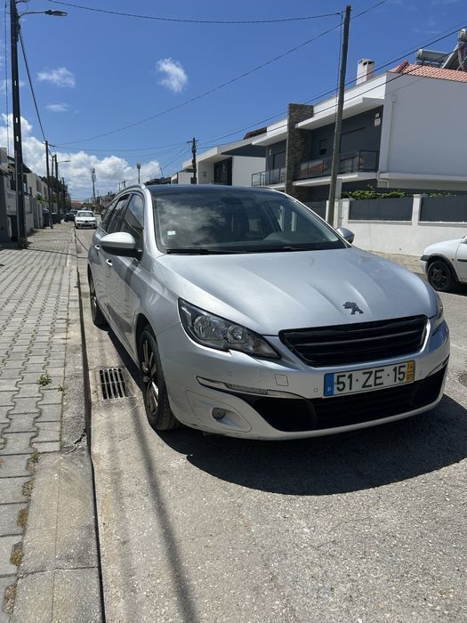 Usado 2014 Peugeot 308 Sedan | € 6.500 (Super Preço) - Imagem 1/4