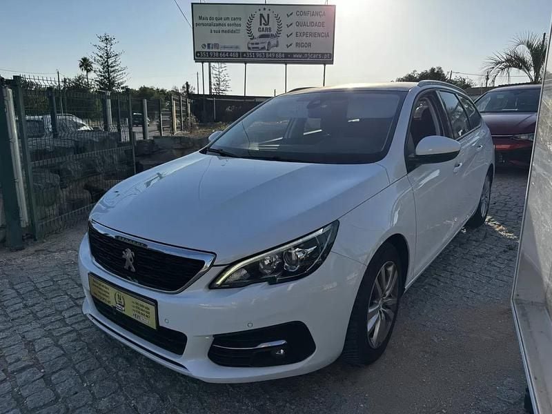 Branco Usado 2018 Peugeot 308 SW Active Carrinha | € 10.900 (Preço justo) - Imagem 1/4