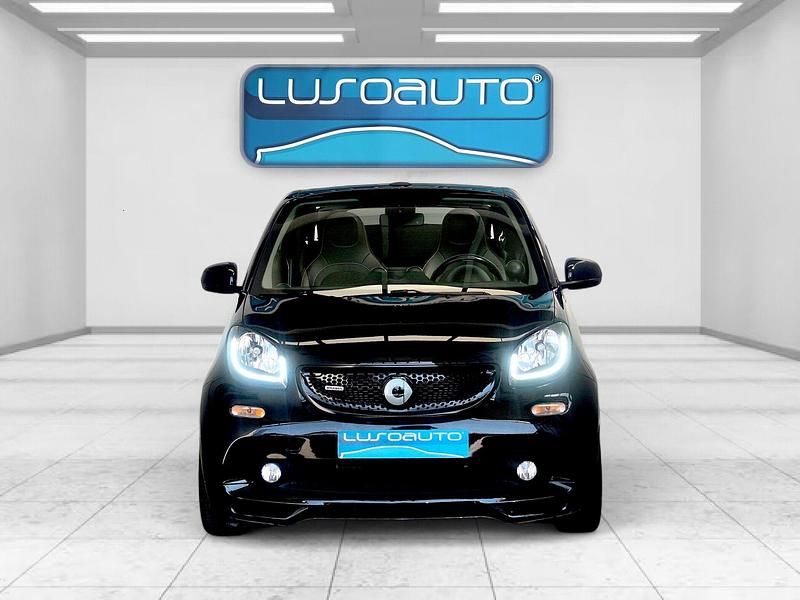 Usado Smart ForTwo Cabrio Brabus 109 HP (80 kW) 2017 Preto Cabrios