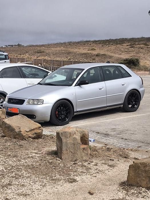 Usado 2003 Audi A3 Sport Sedan | € 6.000 (Preço justo) - Imagem 1/4
