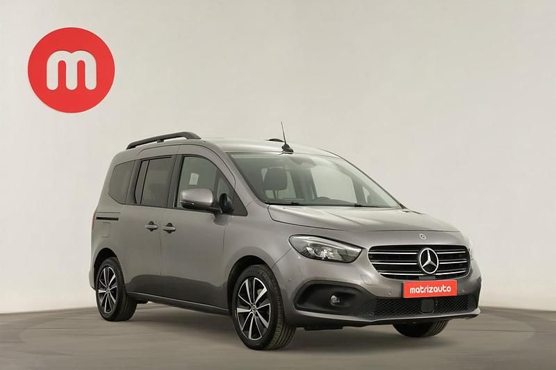Usado Mercedes T180 116 HP (85 kW) 2024 Monovolume