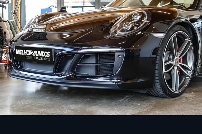 Usado Porsche 911 420 HP (308 kW) 2016 Preto