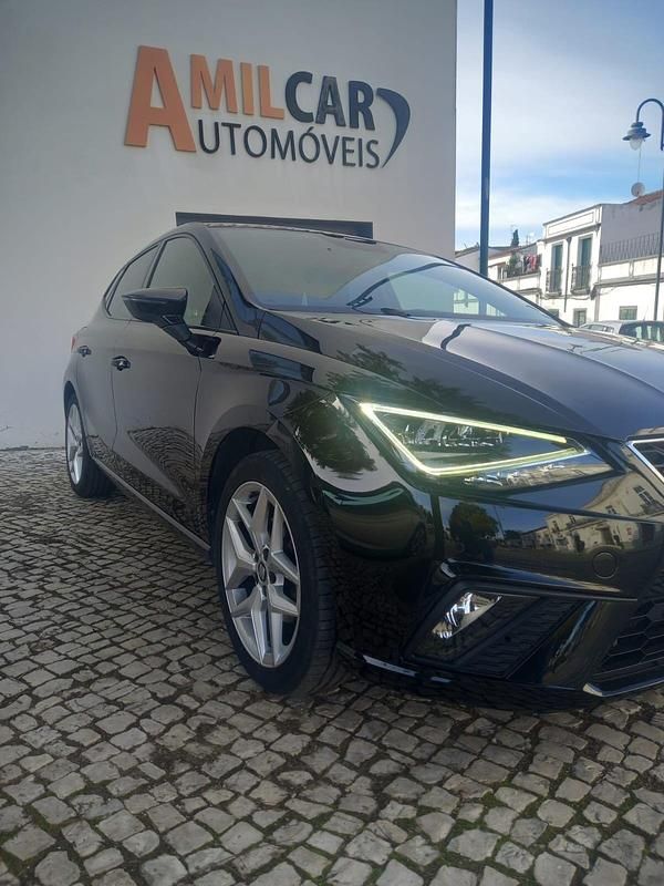 Usado Seat Ibiza FR 110 HP (80 kW) 2021 Preto Citadino