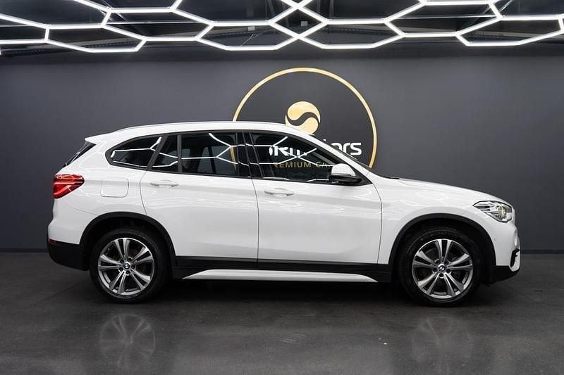 Usado BMW X1 Sport Line 150 HP (110 kW) 2017 Branco SUV