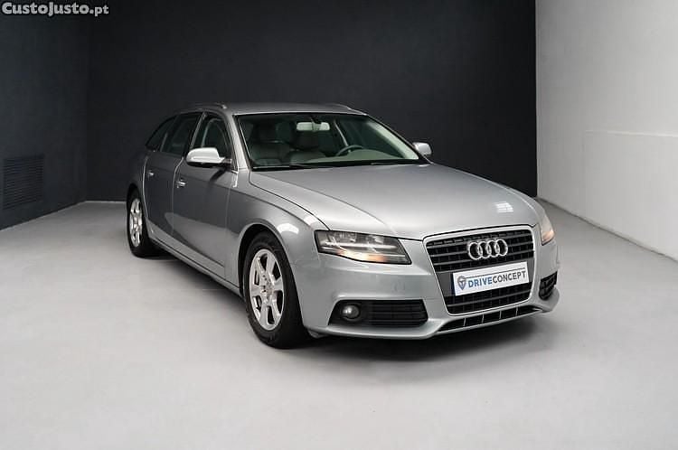 Cinza Usado 2010 Audi A4 Carrinha | € 10.900 (Preço justo) - Imagem 1/1
