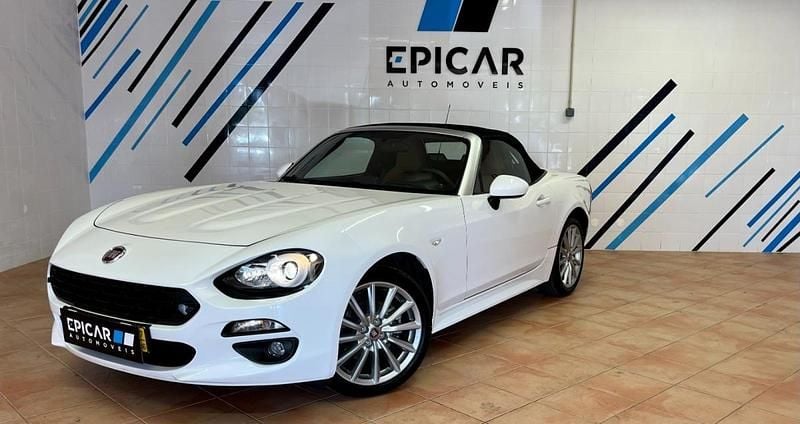 Branco Usado 2017 Fiat 124 Lusso Cabrios | € 21.400 - Imagem 1/4