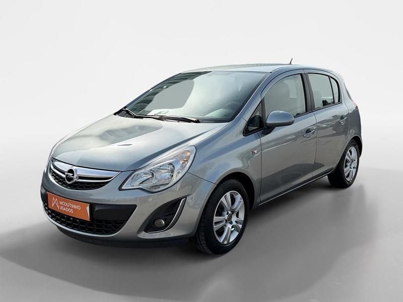 Usado Opel Corsa Enjoy 85 HP (62 kW) 2013 Cinza Citadino