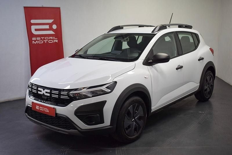 Branco Usado 2024 Dacia Sandero Extreme Citadino | € 17.200 (Bom preço) - Imagem 1/4