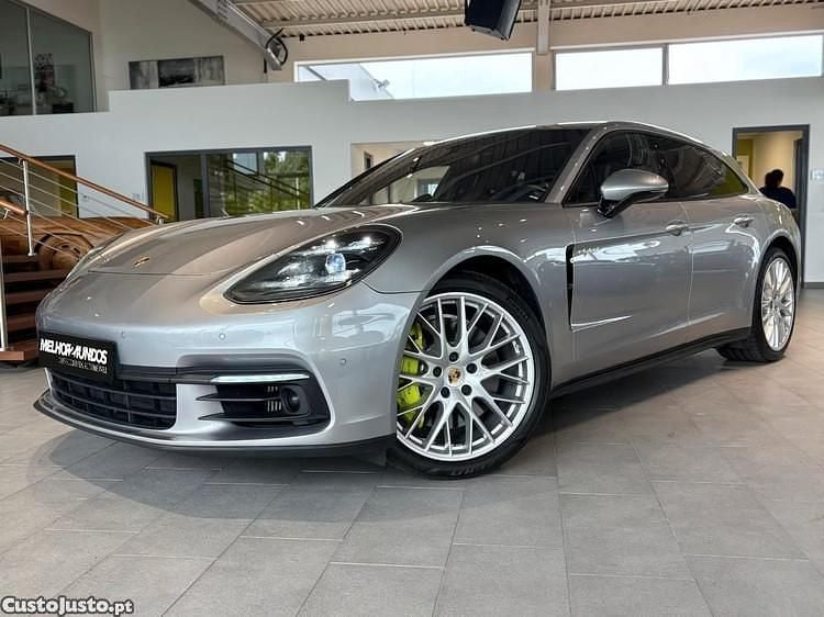 Cinza Usado 2019 Porsche Panamera Sport Turismo Carrinha | € 75.900 (Preço elevado) - Imagem 1/1