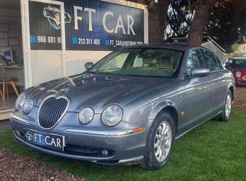 Antracite Usado 2003 Jaguar S-Type S Sedan | € 9.990 - Imagem 1/4