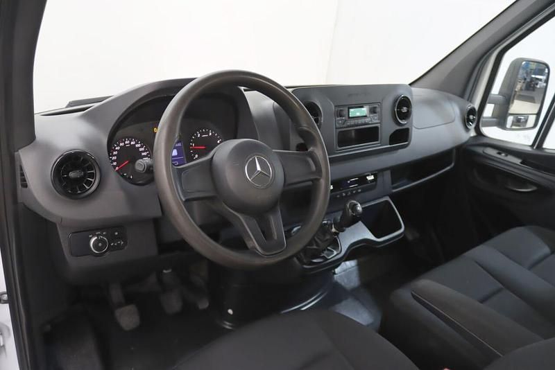 Usado Mercedes Sprinter 143 HP (105 kW) 2020 Branco Van