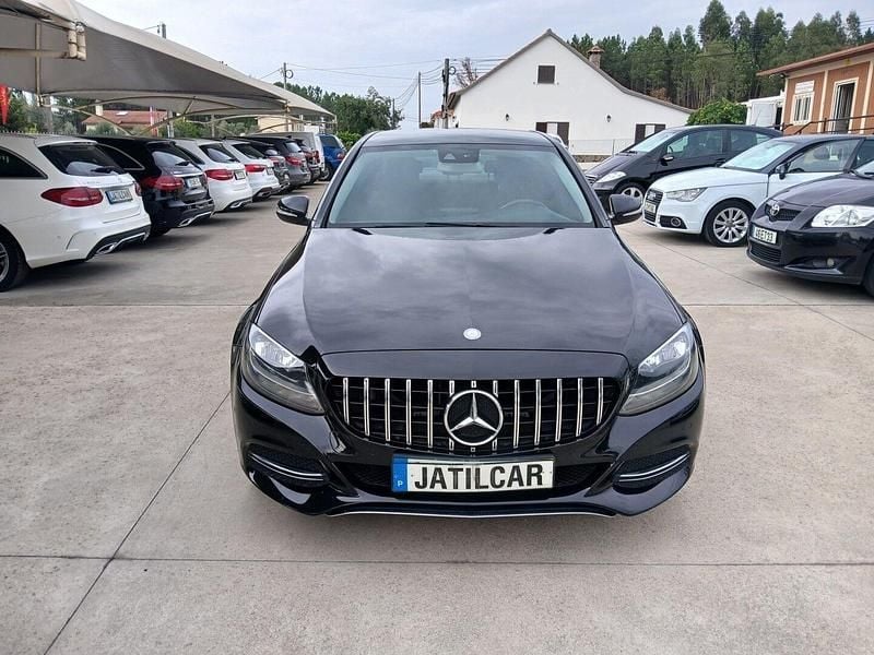 Preto Usado 2014 Mercedes C220 Avantgarde Sedan | € 18.800 - Imagem 1/4