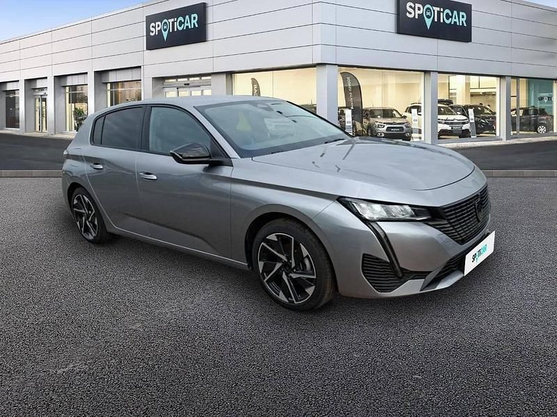 Usado Peugeot 308 Allure 130 HP (95 kW) 2024 Cinzento Sedan