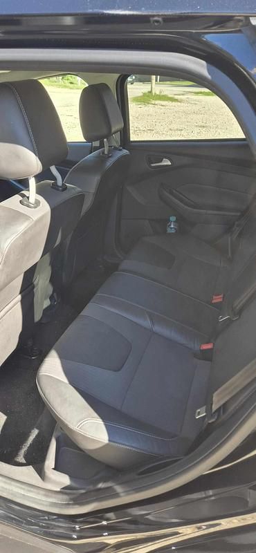 Usado Ford Focus 105 HP (77 kW) 2011 Preto Citadino