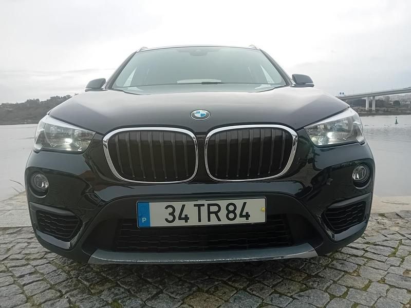 Usado BMW X1 116 HP (85 kW) 2017 Preto SUV