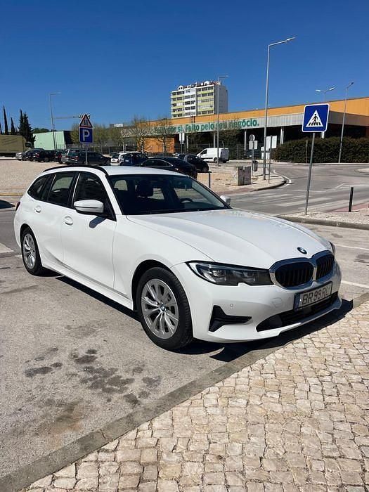 Usado 2021 BMW 320 Sedan | € 23.500 (Super Preço) - Imagem 1/4