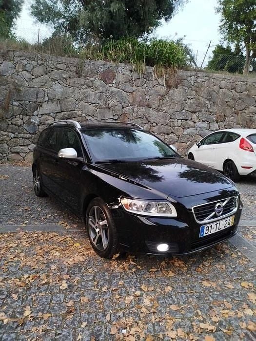Usado 2011 Volvo V50 Carrinha | € 6.900 (Preço justo) - Imagem 1/4