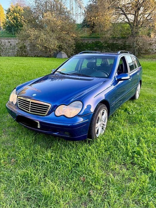 Usado 2001 Mercedes C220 Sedan | € 5.250 (Preço justo) - Imagem 1/4
