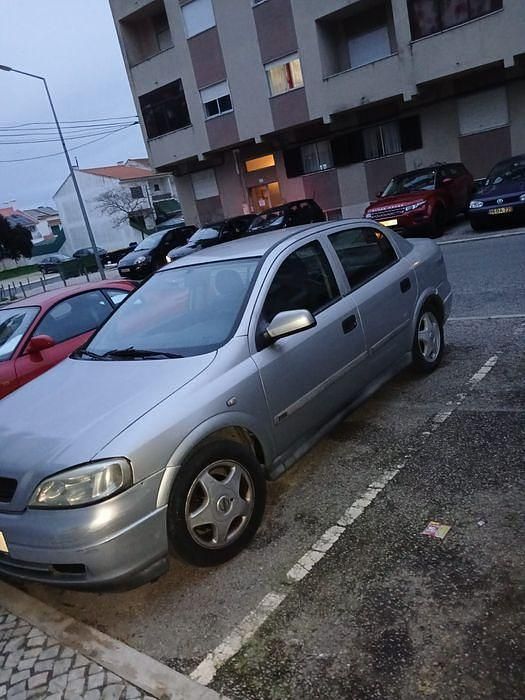 Usado Opel Astra 136 HP (100 kW) 1999 Sedan
