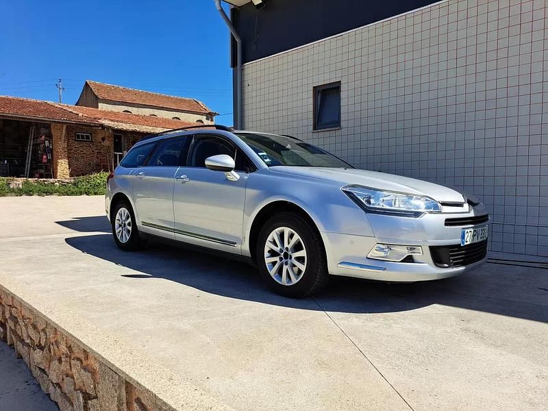 Cinza prata Usado 2011 Citroën C5 Carrinha | € 5.450 (Preço justo) - Imagem 1/4