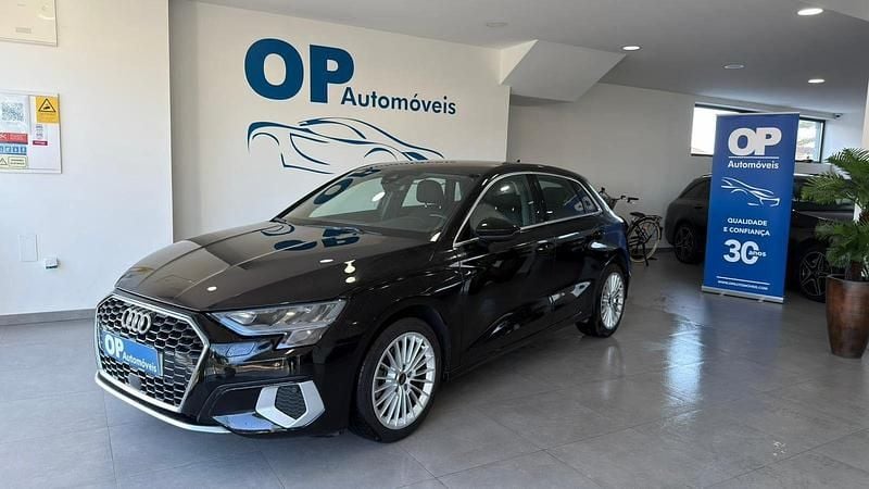 Preto Usado 2023 Audi A3 Advanced Sedan | € 24.450 (Preço justo) - Imagem 1/4