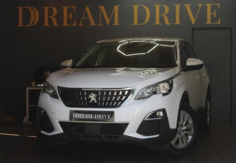 Branco Usado 2018 Peugeot 3008 Active SUV | € 14.990 (Preço justo) - Imagem 1/4