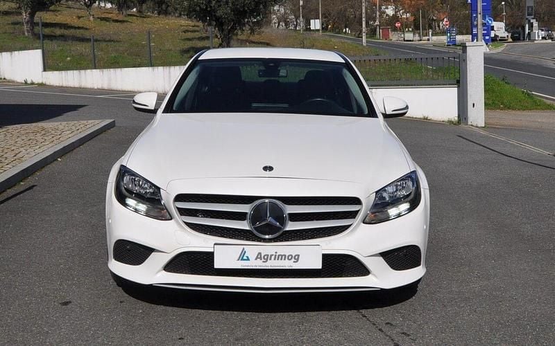 Usado Mercedes C200 Business 160 HP (117 kW) 2020 Branco Sedan