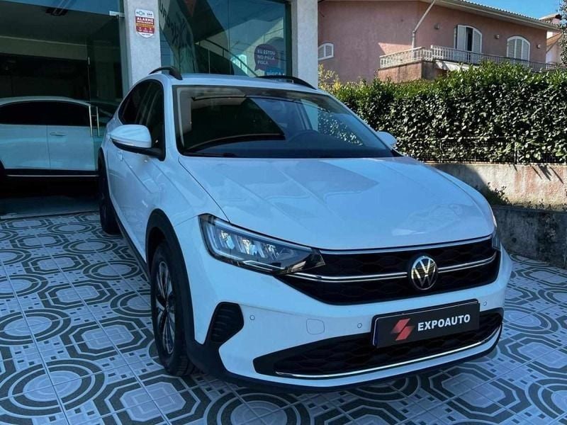 Branco cinzento Usado 2023 VW Taigo SUV | € 18.950 (Preço justo) - Imagem 1/4