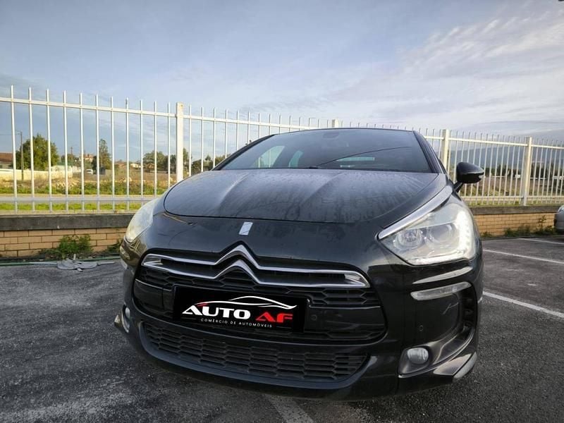 Usado Citroën DS5 200 HP (147 kW) 2013 Preto Citadino