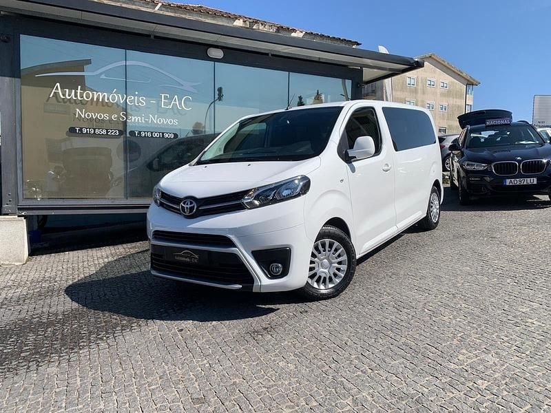 Branco Usado 2022 Toyota Proace Verso Comfort Carrinha | € 32.900 (Preço elevado) - Imagem 1/4