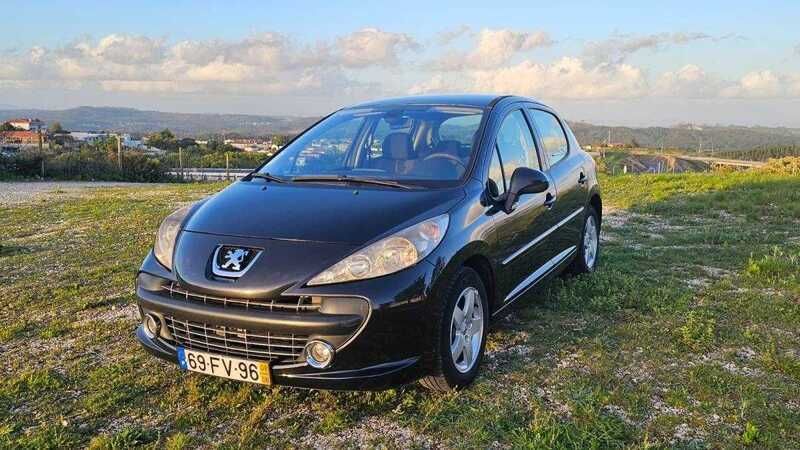 Preto (metalizado) Usado 2008 Peugeot 207 Sport Citadino | € 4.250 (Preço justo) - Imagem 1/4