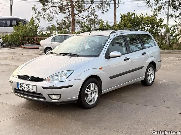 Cinza Usado 2002 Ford Focus Carrinha | € 1.800 (Preço justo) - Imagem 1/1