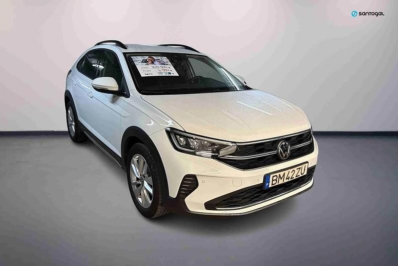 Cinzento Usado 2024 VW Taigo SUV | € 23.990 (Preço justo) - Imagem 1/4